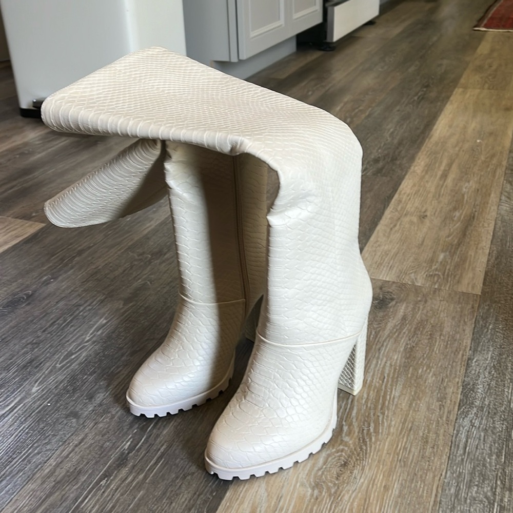 White high heel boots